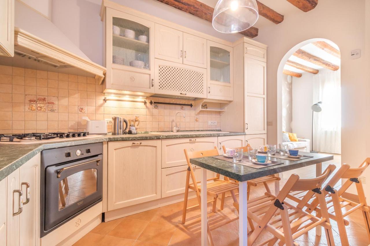 Casa Masa close to @S.Lucia Train Station Venecia Exterior foto