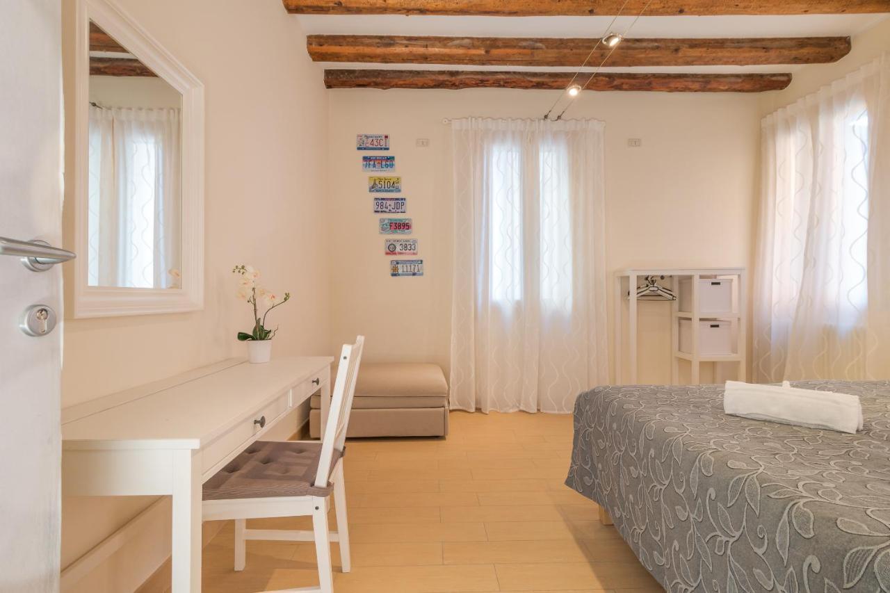 Casa Masa close to @S.Lucia Train Station Venecia Exterior foto
